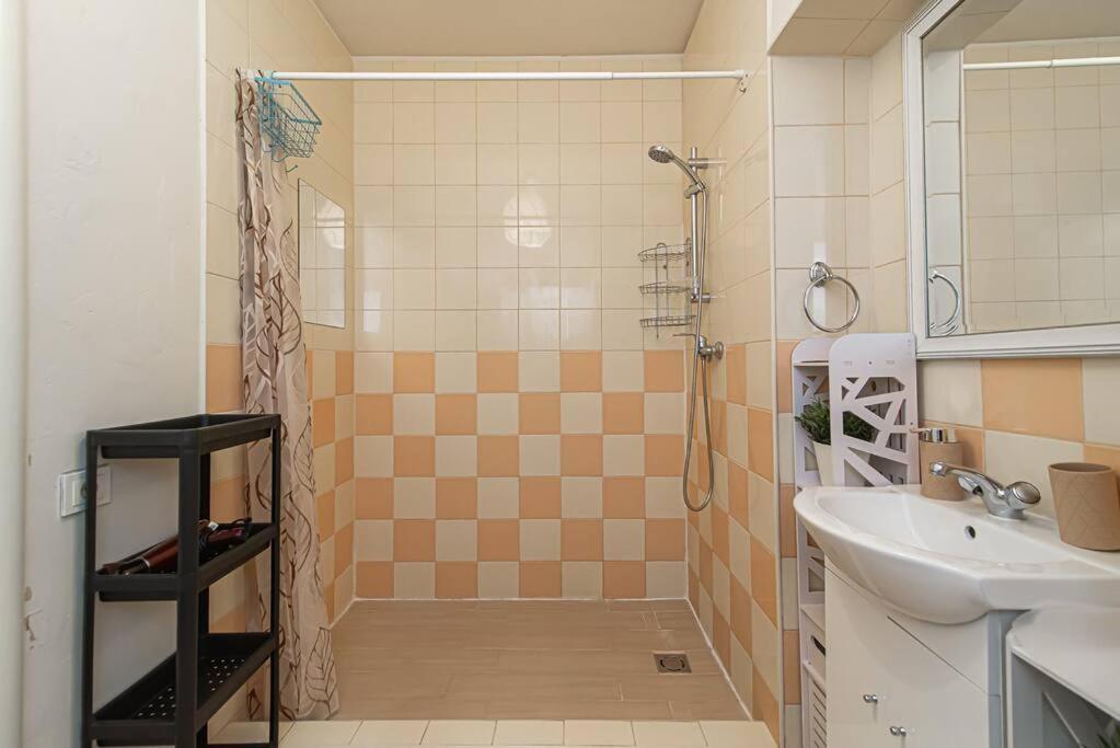 Apartment Spacious With Great Location/urban Rent *