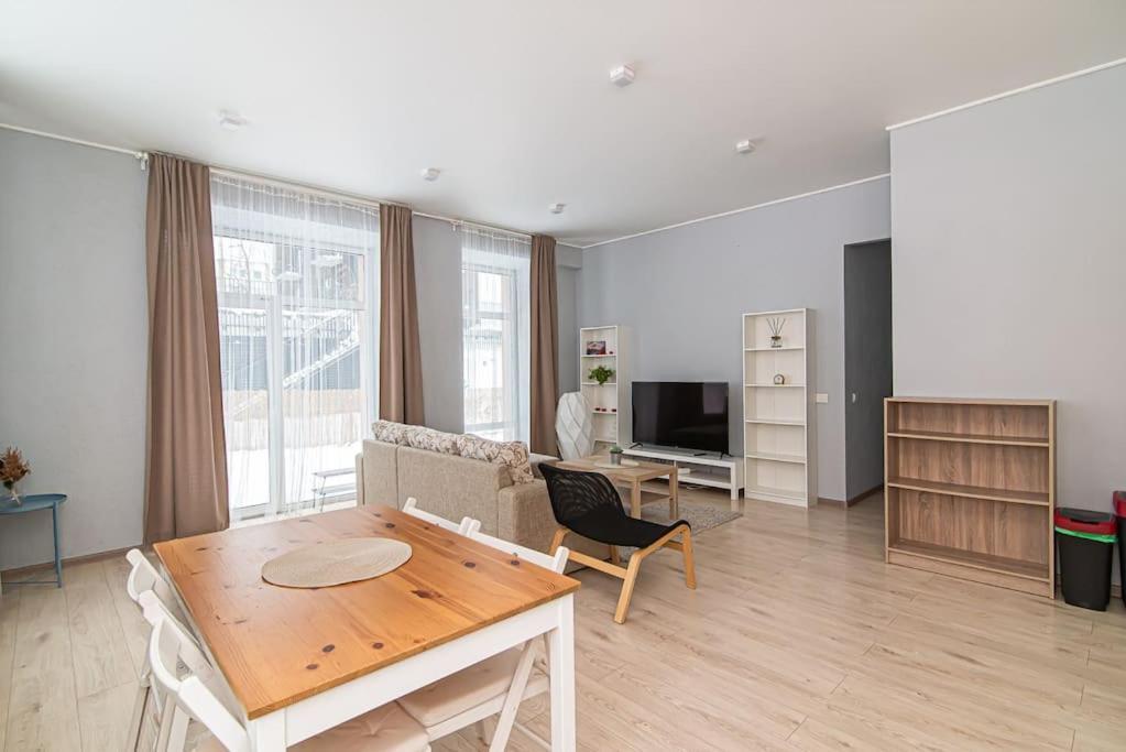Spacious With Great Location/urban Rent Apartment Vilnius